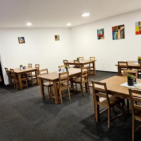 Hotel Wellness Harrachovka 3*