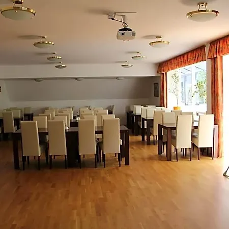 Wellness Harrachovka Отель