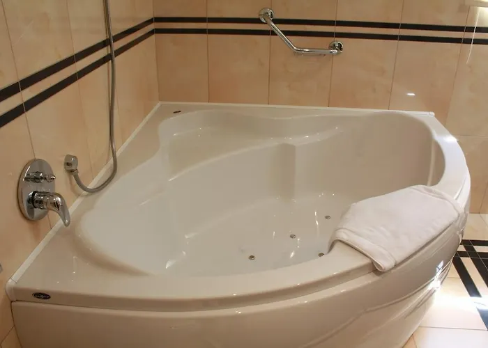 فندق Wellness Harrachovka